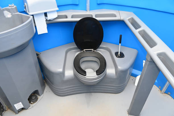 Best Portable restroom trailer rental  in North Madison, OH